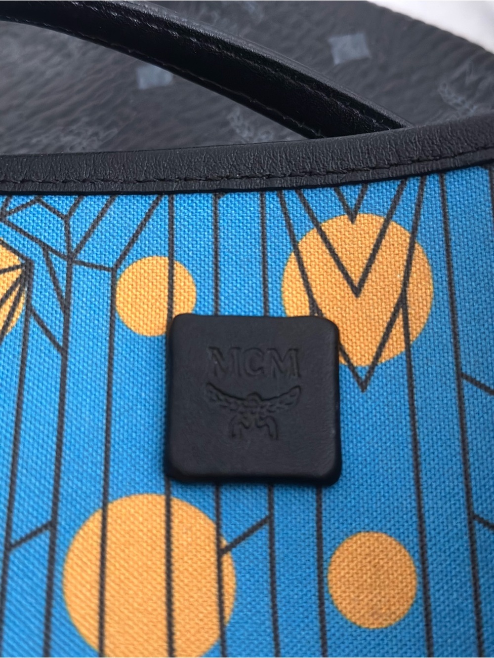 MCM Black Visetos Reversible Tote with Blue Interior and Matching Pouch - Picture 6 of 8